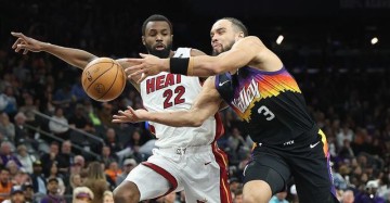 世界杯直播平台-维金斯：狄龙打出了自己的风格 他在进攻端进步明显