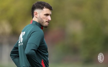 世界杯在线观看入口-米兰结束假期重新集结训练|AC米兰|ac米兰|球队_新浪体育_新浪新闻